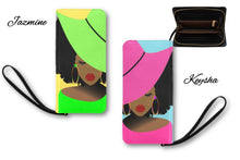 Load image into Gallery viewer, Queen Wristlet